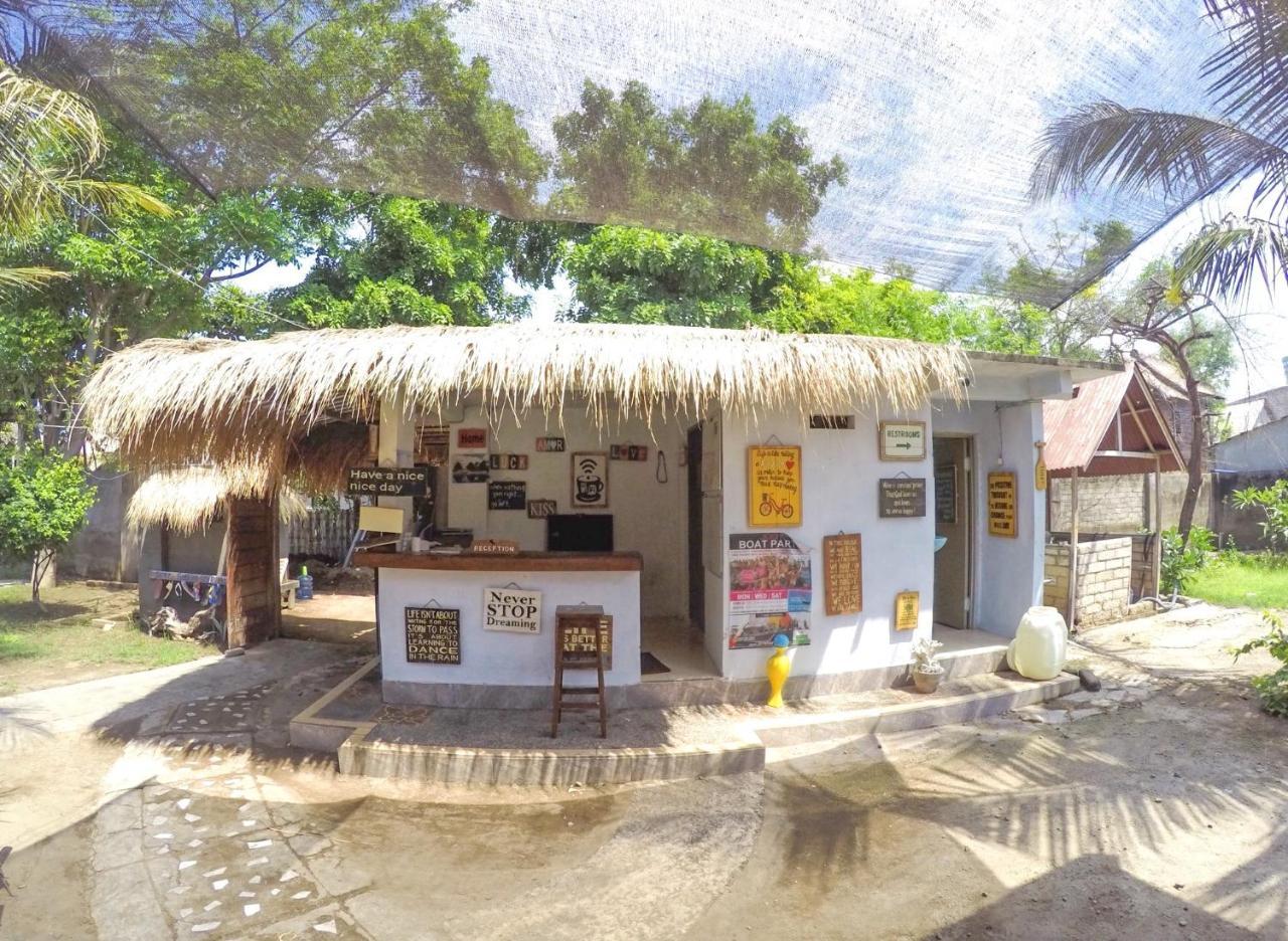 Amora Villa Gili Trawangan Exterior foto